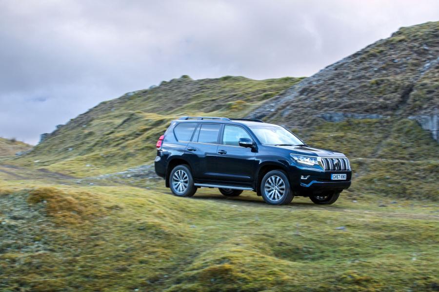  Toyota Land Cruiser Prado (150) 2018 года  (UK) (фото 22 из 40)